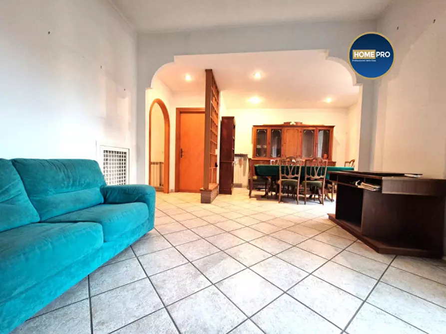 Immagine 7 di Appartamento in vendita  in Via Segesta a Roma