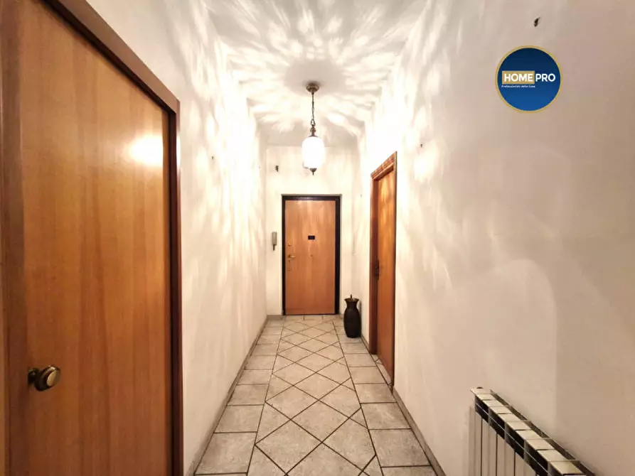 Immagine 26 di Appartamento in vendita  in Via Segesta a Roma