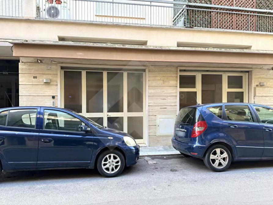 Immagine 3 di Laboratorio in vendita  a Andria