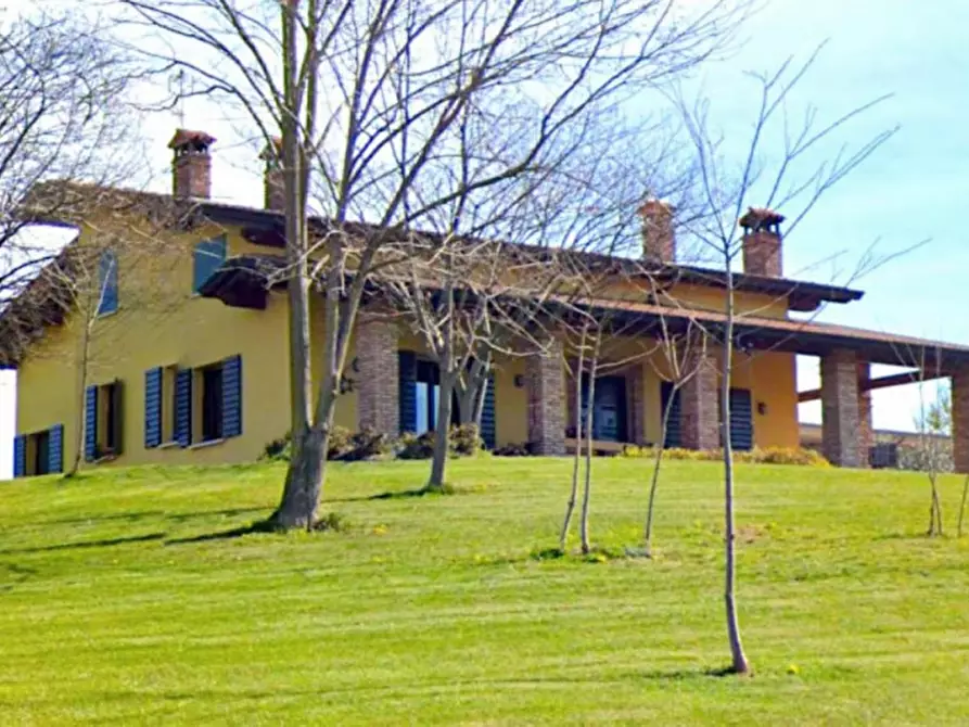 Immagine 1 di Villa in vendita  in Via Battaglie, 21/B, 25017 Lonato del Garda BS, Italia a Lonato del Garda
