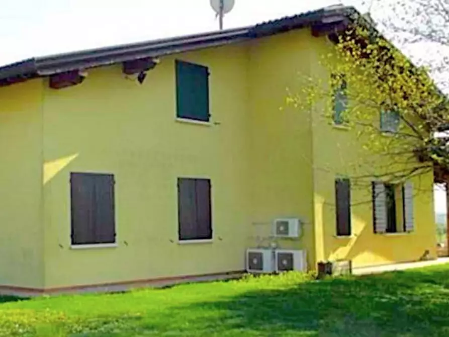 Immagine 6 di Villa in vendita  in Via Battaglie, 21/B, 25017 Lonato del Garda BS, Italia a Lonato del Garda