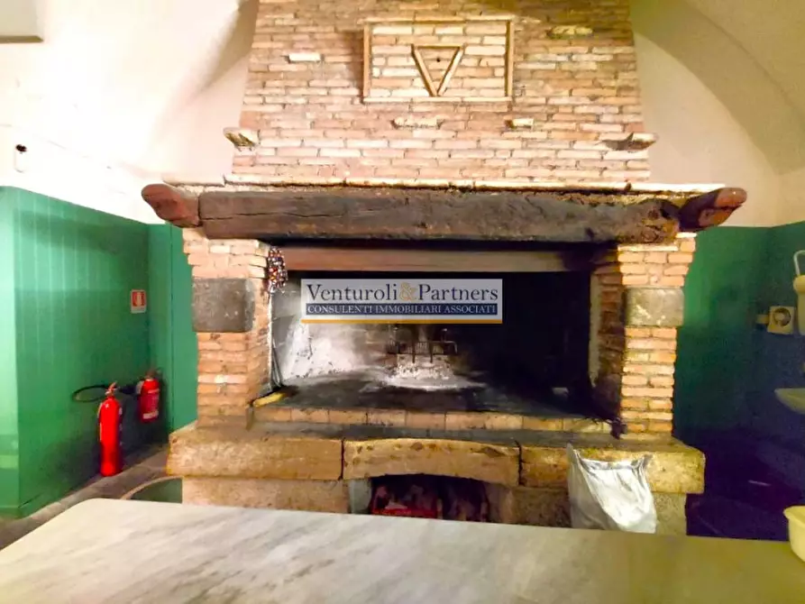 Immagine 8 di Attività commerciale in vendita  in Via Trieste a Collebeato