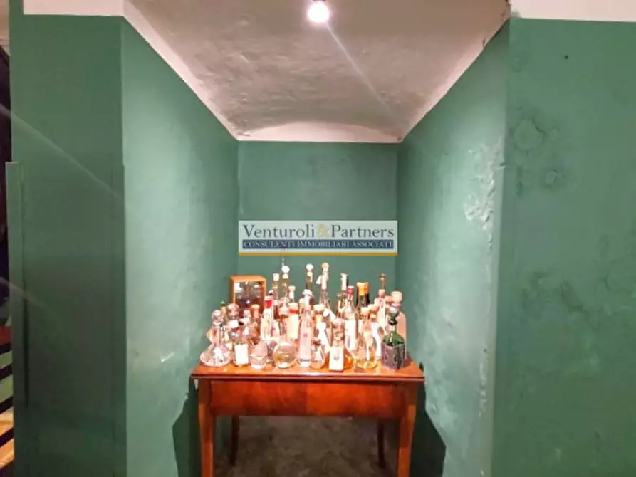 Immagine 10 di Attività commerciale in vendita  in Via Trieste a Collebeato