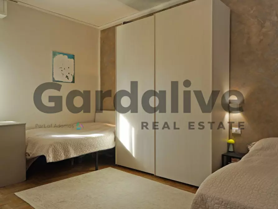 Immagine 10 di Appartamento in vendita  in Via Eridio a Desenzano Del Garda