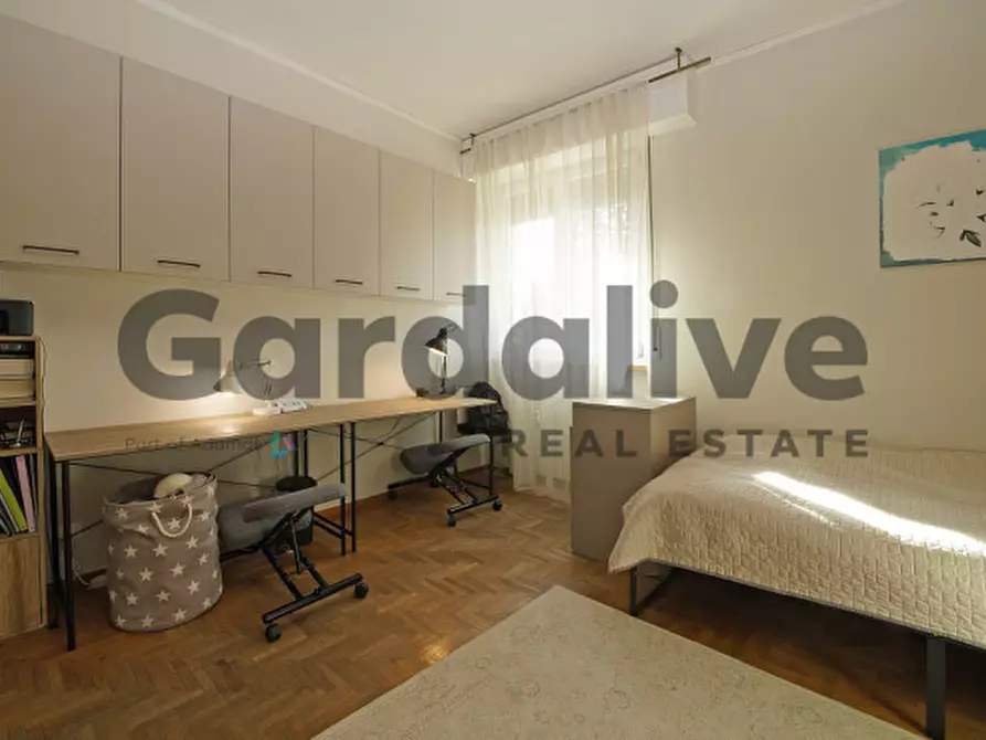 Immagine 11 di Appartamento in vendita  in Via Eridio a Desenzano Del Garda