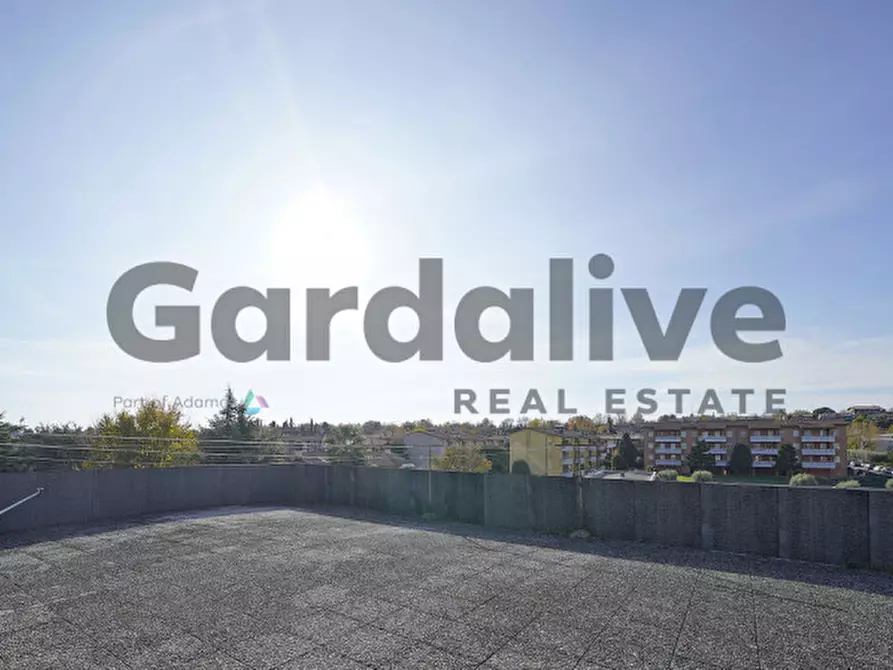 Immagine 16 di Appartamento in vendita  in Via Eridio a Desenzano Del Garda