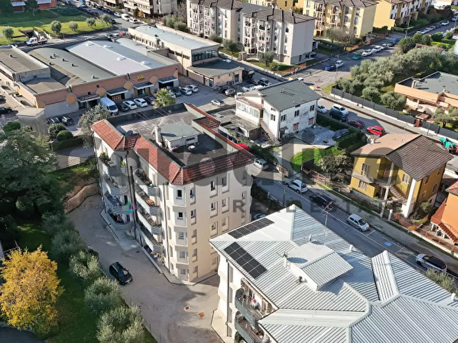 Immagine 24 di Appartamento in vendita  in Via Eridio a Desenzano Del Garda