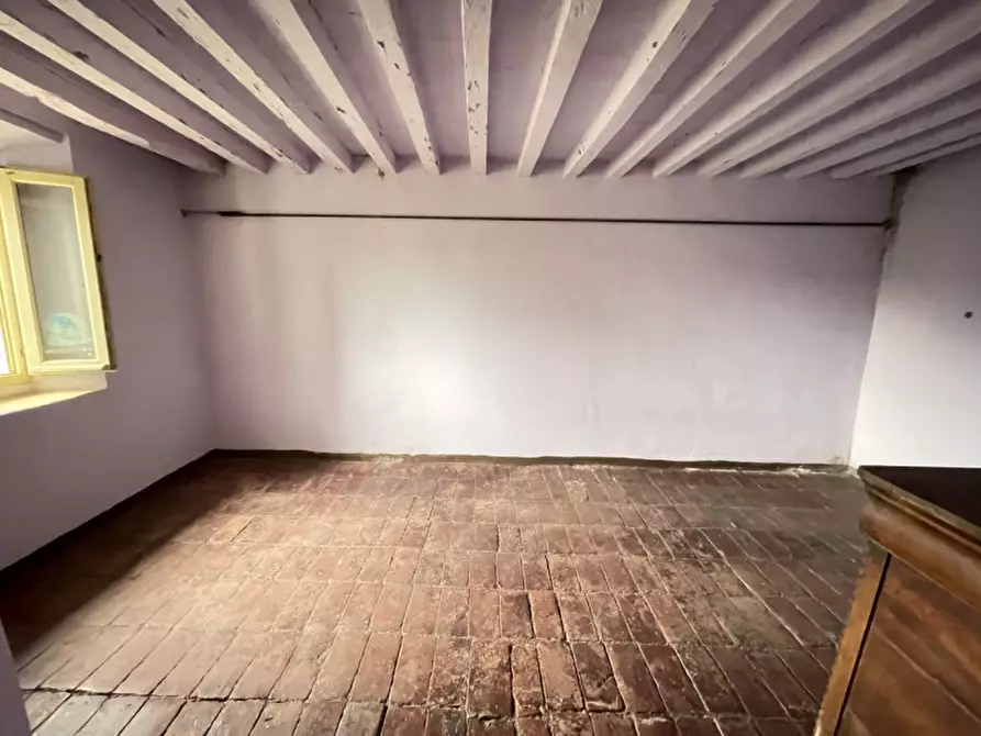 Immagine 13 di Rustico / casale in vendita  a Suzzara