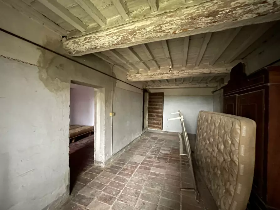Immagine 17 di Rustico / casale in vendita  a Suzzara