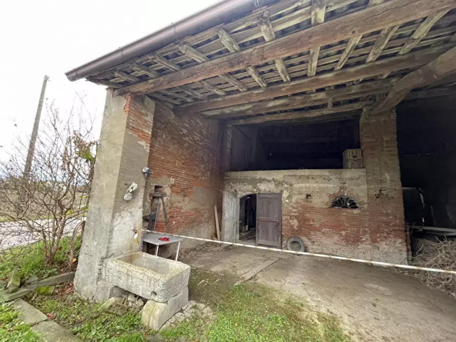 Immagine 21 di Rustico / casale in vendita  a Suzzara