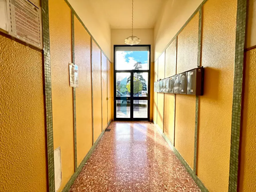 Immagine 31 di Appartamento in vendita  in Viale Del Piave 99 a Brescia