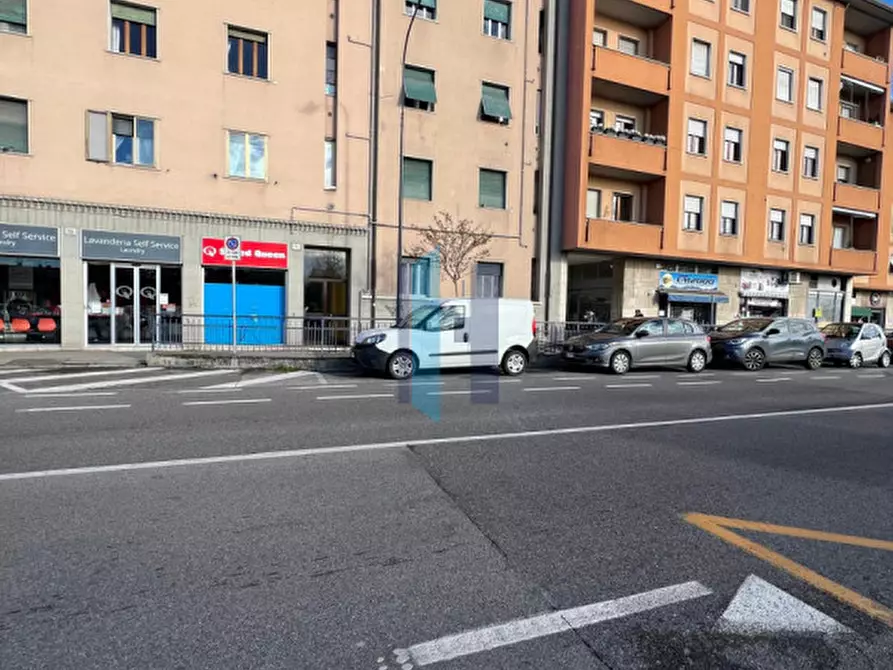 Immagine 35 di Appartamento in vendita  in Viale Del Piave 99 a Brescia
