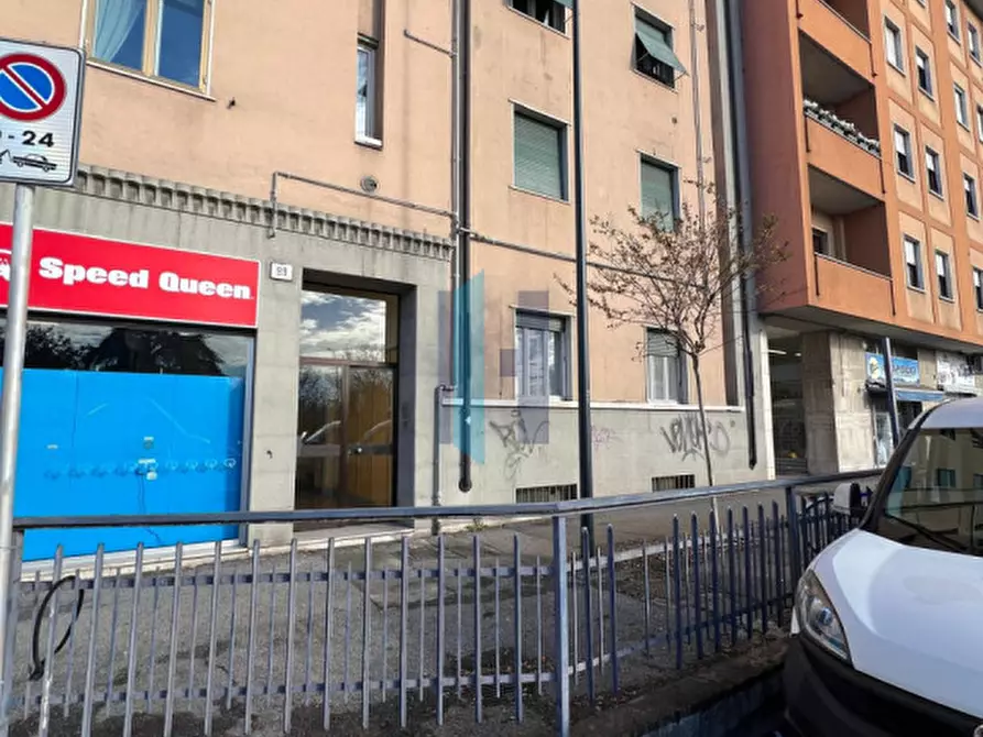 Immagine 36 di Appartamento in vendita  in Viale Del Piave 99 a Brescia