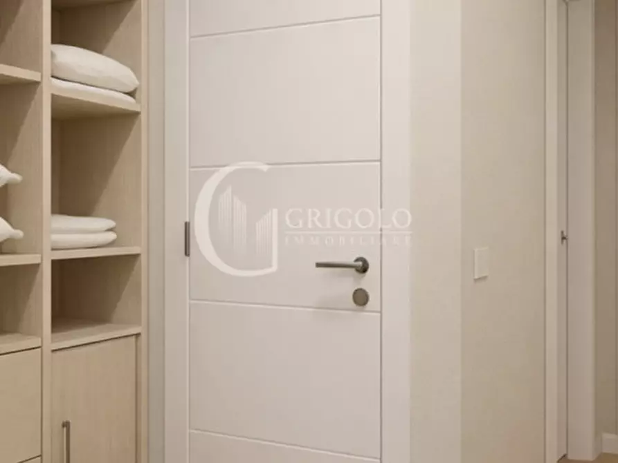 Immagine 3 di Appartamento in vendita  in Via Fiume a Jesolo