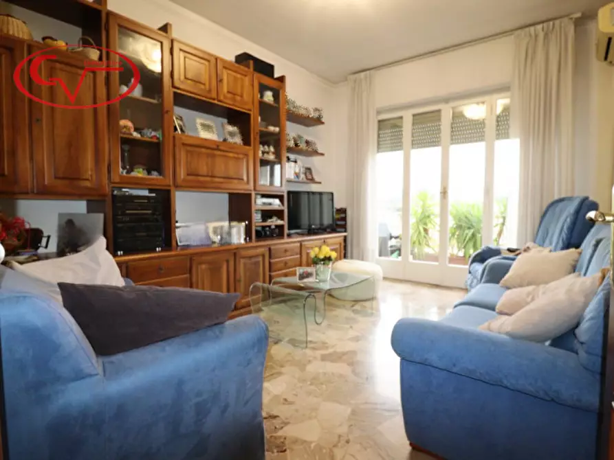 Immagine 1 di Appartamento in vendita  in Piazza della Repubblica a Montevarchi