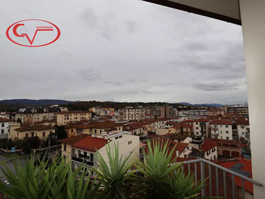 Immagine 3 di Appartamento in vendita  in Piazza della Repubblica a Montevarchi