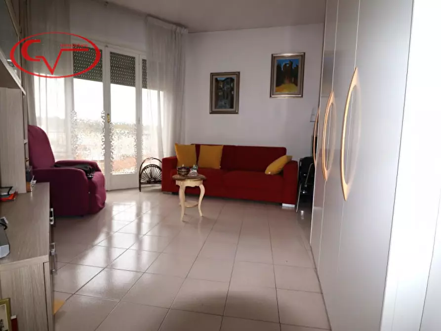 Immagine 13 di Appartamento in vendita  in Piazza della Repubblica a Montevarchi