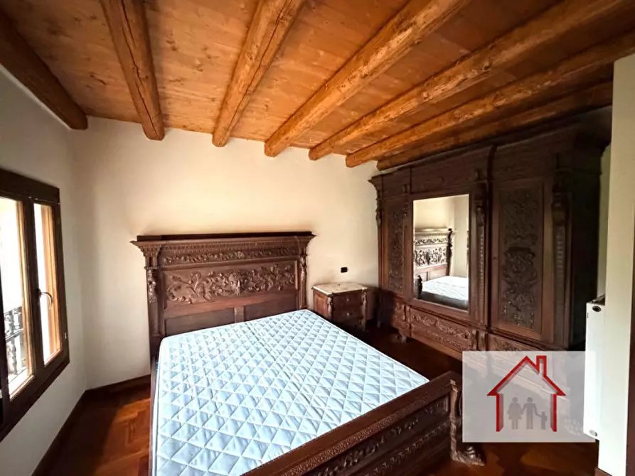 Immagine 9 di Villetta a schiera in vendita  a Giavera Del Montello