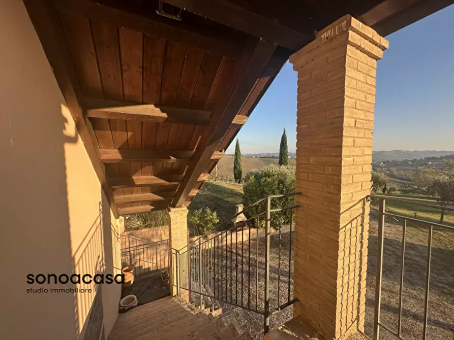 Immagine 6 di Casa indipendente in vendita  in Contrada La Costa 1 a Mondavio