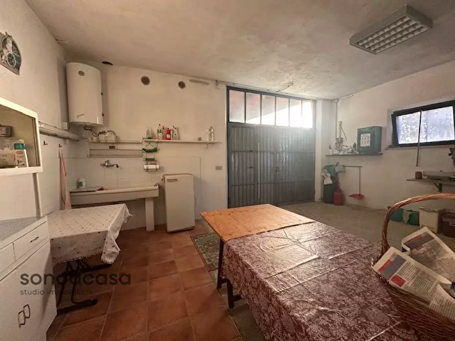 Immagine 14 di Casa indipendente in vendita  in Contrada La Costa 1 a Mondavio