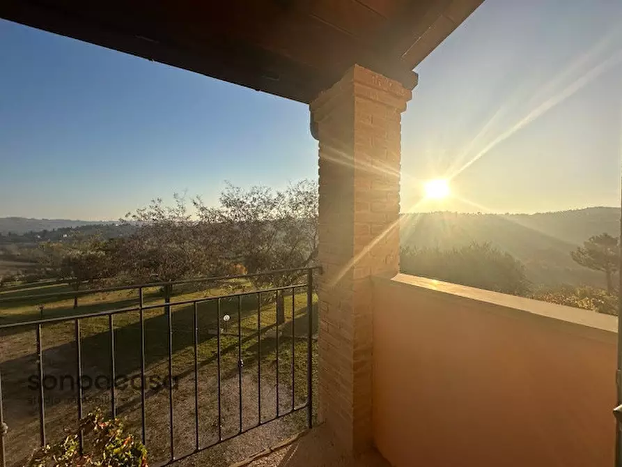 Immagine 16 di Casa indipendente in vendita  in Contrada La Costa 1 a Mondavio