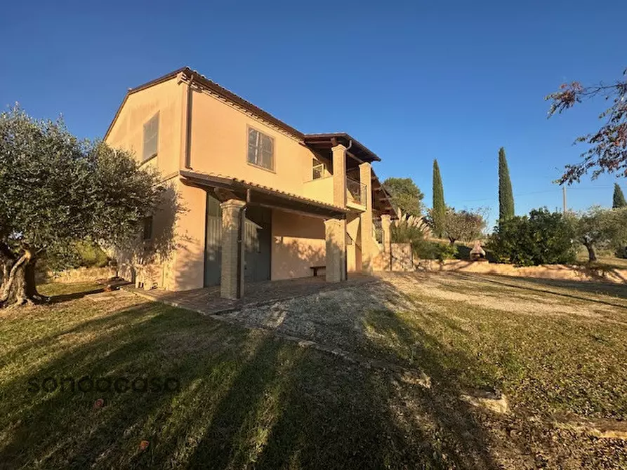 Immagine 23 di Casa indipendente in vendita  in Contrada La Costa 1 a Mondavio