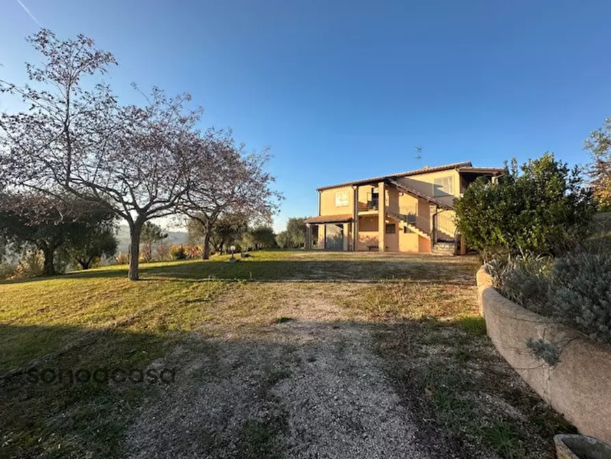 Immagine 16 di Casa indipendente in vendita  in Contrada La Costa 1 a Mondavio