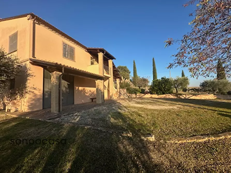 Immagine 19 di Casa indipendente in vendita  in Contrada La Costa 1 a Mondavio