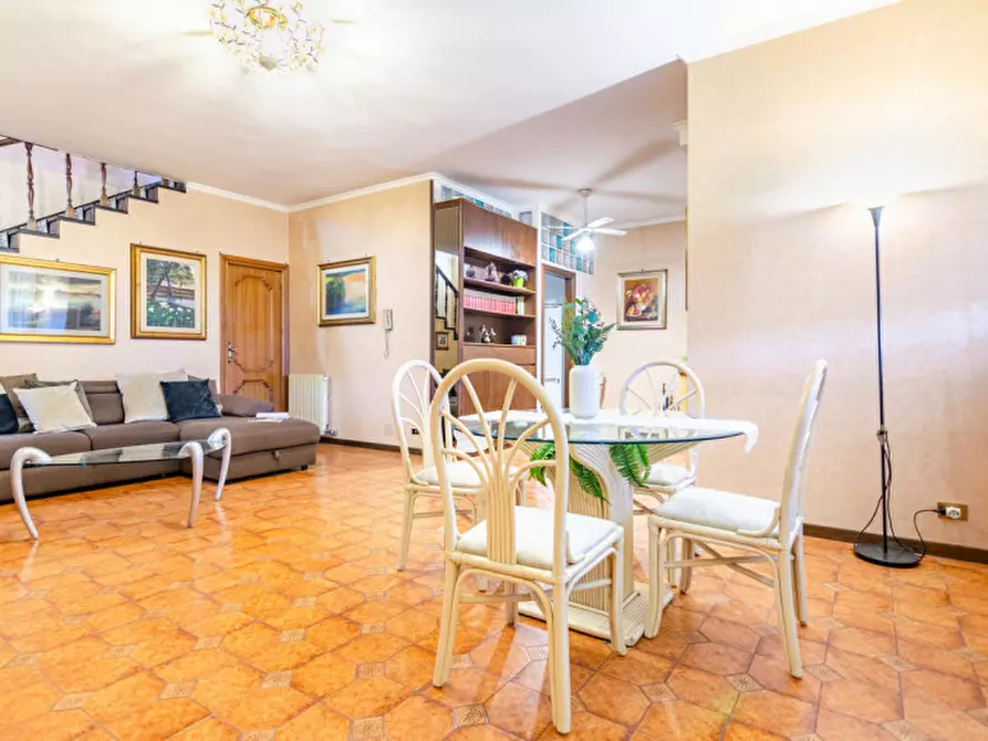 Immagine 6 di Villa in vendita  in Via Carlo Collodi 20 a Marino