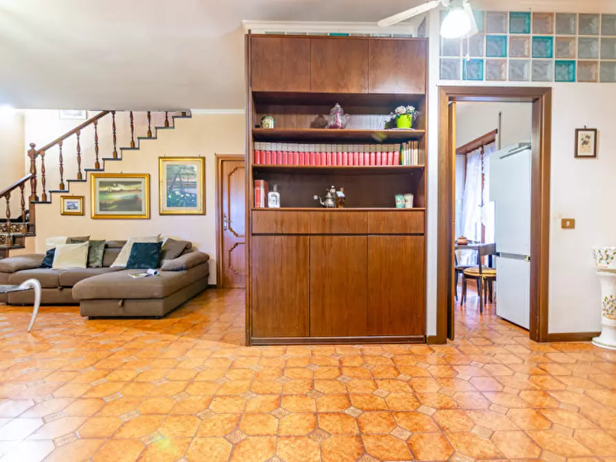 Immagine 11 di Villa in vendita  in Via Carlo Collodi 20 a Marino