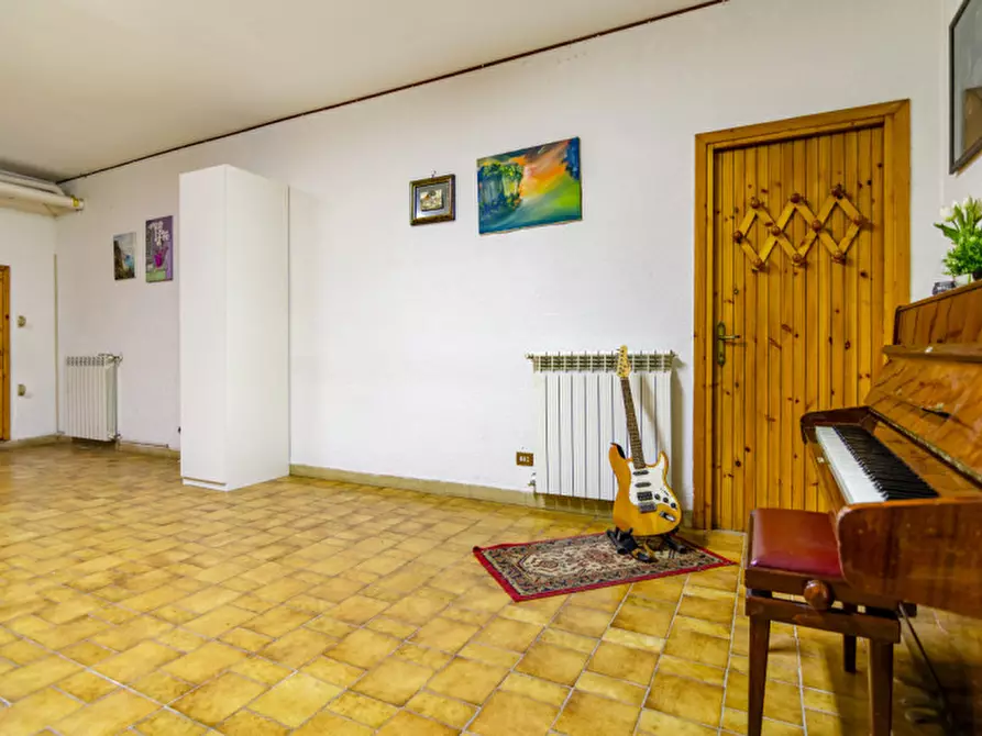 Immagine 12 di Villa in vendita  in Via Carlo Collodi 20 a Marino