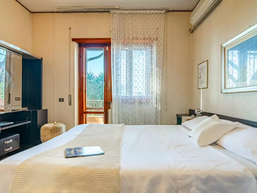 Immagine 16 di Villa in vendita  in Via Carlo Collodi 20 a Marino