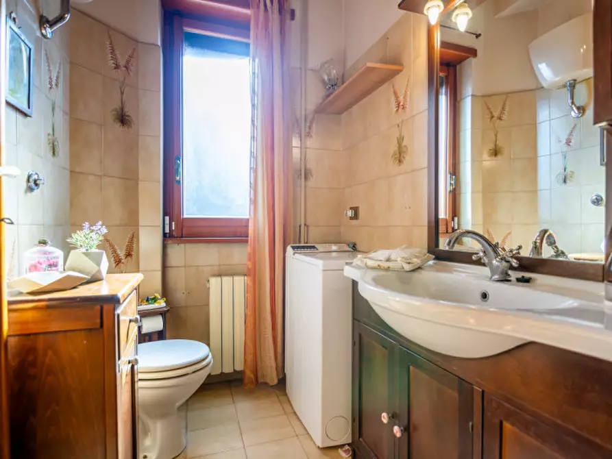 Immagine 27 di Villa in vendita  in Via Carlo Collodi 20 a Marino