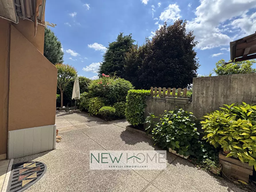 Immagine 22 di Villa in vendita  in Via Taddea da Carrara 2 a Verona