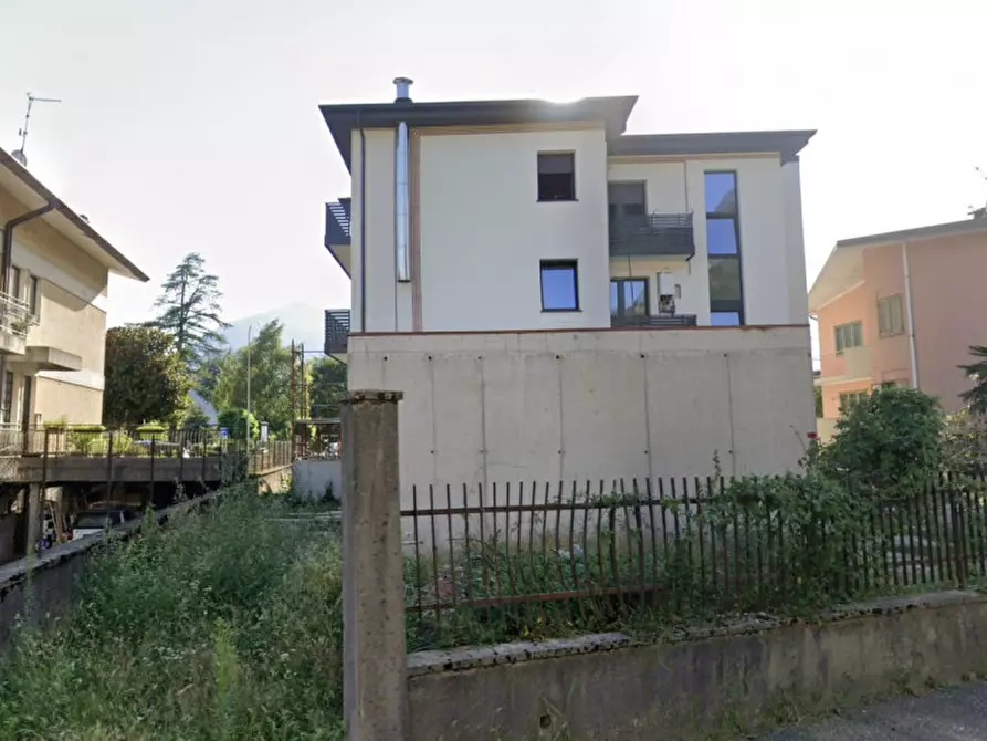 Immagine 4 di Negozio in vendita  in Via Pio Paschini, 17 a Tolmezzo