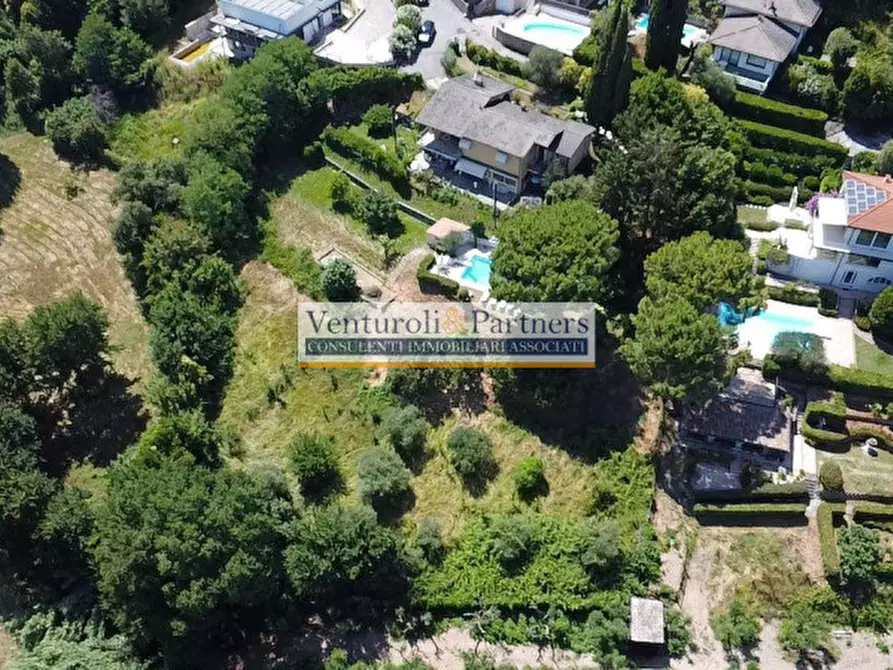 Immagine 9 di Villa in vendita  a Soiano Del Lago