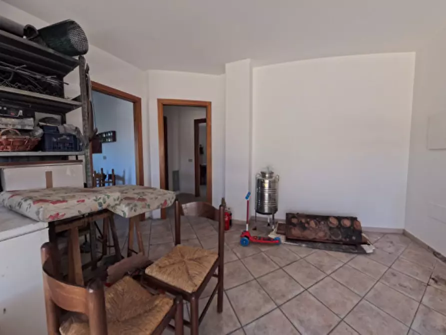 Immagine 18 di Villa in vendita  a Moscufo