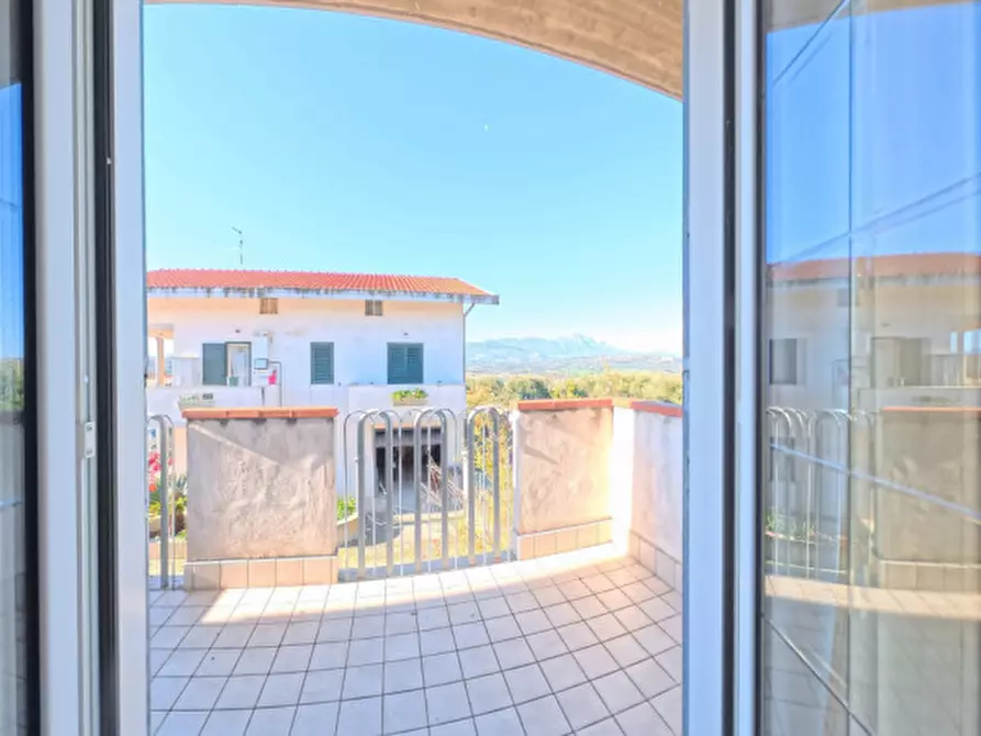 Immagine 37 di Villa in vendita  a Moscufo