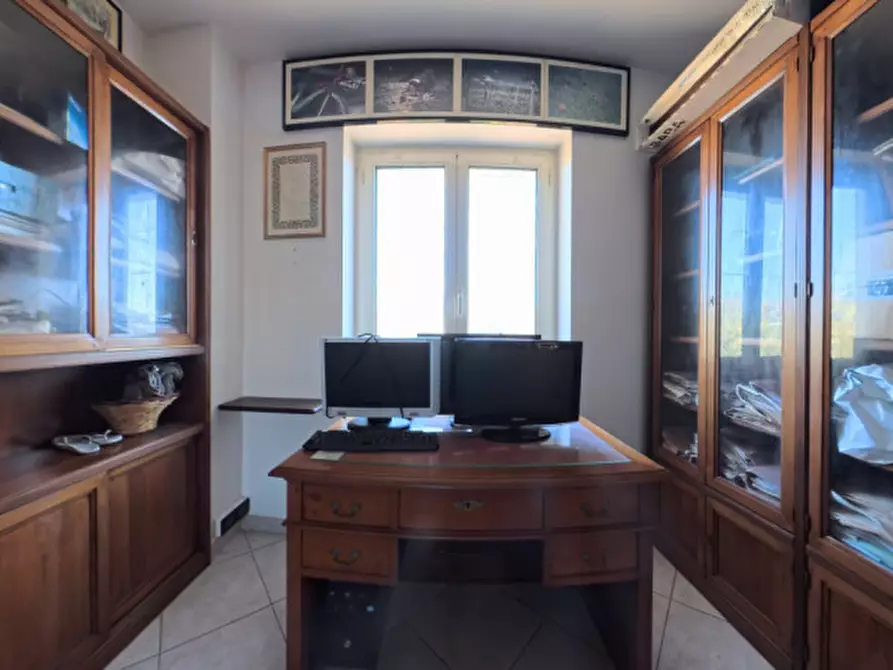 Immagine 40 di Villa in vendita  a Moscufo