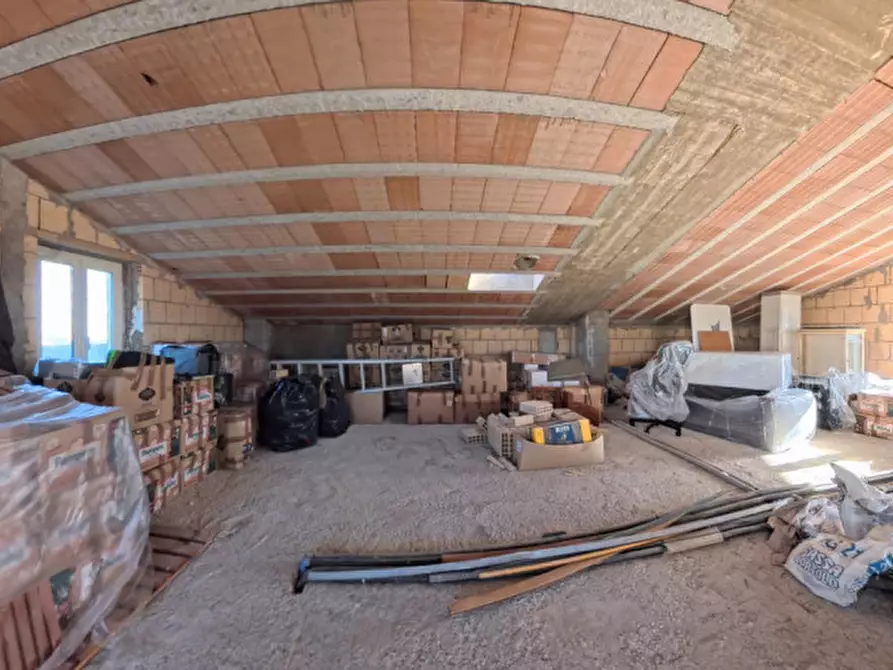 Immagine 55 di Villa in vendita  a Moscufo