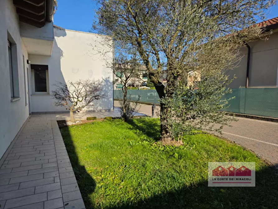 Immagine 4 di Appartamento in vendita  in Via Fabio Filzi a Caldogno