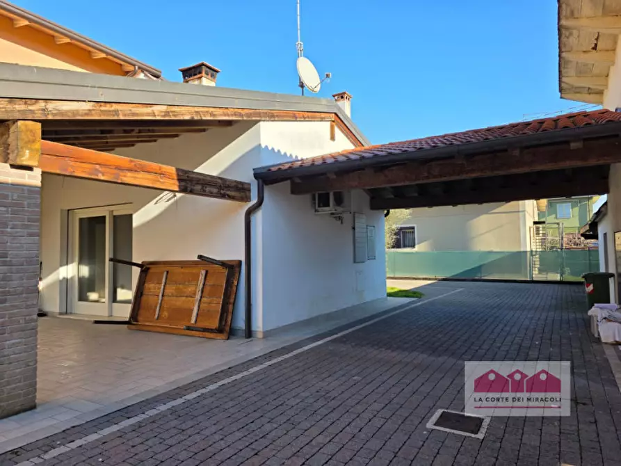 Immagine 15 di Appartamento in vendita  in Via Fabio Filzi a Caldogno