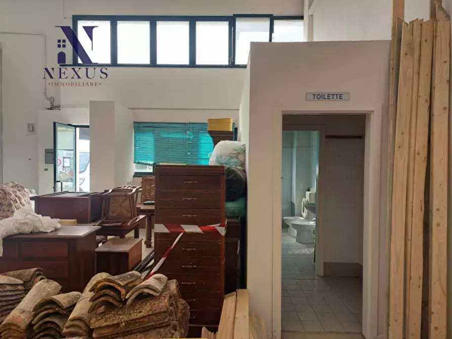 Immagine 5 di Capannone industriale in affitto  in Via Fragheto a Fano