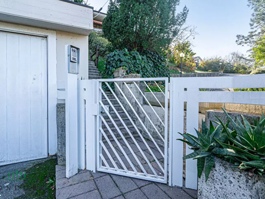 Immagine 4 di Casa bifamiliare in vendita  in via del parco a Pianoro