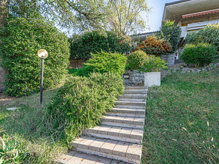 Immagine 78 di Casa bifamiliare in vendita  in via del parco a Pianoro