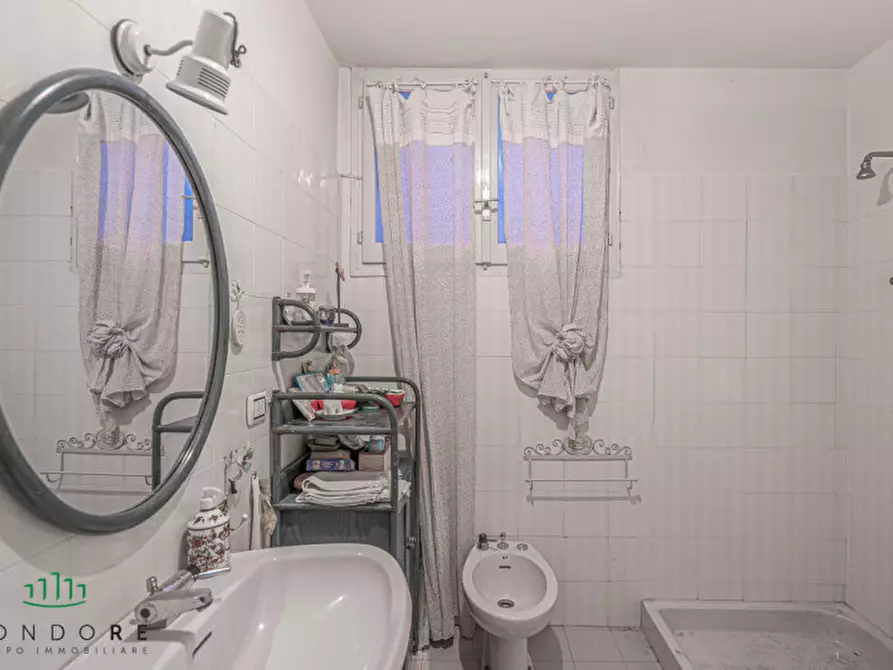 Immagine 85 di Casa bifamiliare in vendita  in via del parco a Pianoro