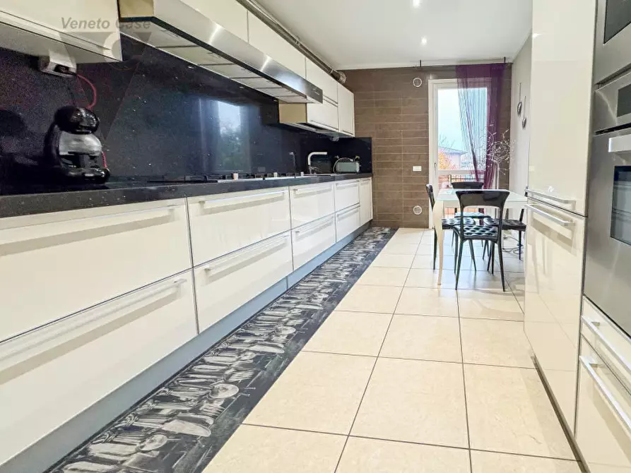 Immagine 7 di Appartamento in affitto  a Noventa Padovana