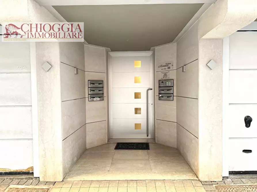 Immagine 4 di Appartamento in vendita  in Via Fava a Chioggia