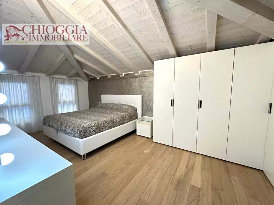 Immagine 14 di Appartamento in vendita  in Via Fava a Chioggia