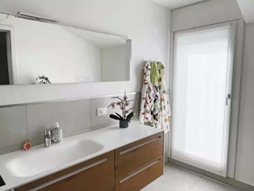 Immagine 15 di Attico in vendita  in Via Giovanni Gronchi a Rubano